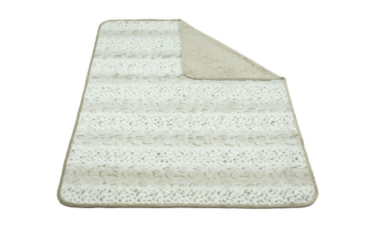 Arlee Waterproof Pet Throw
Blanket, 60" x 70"